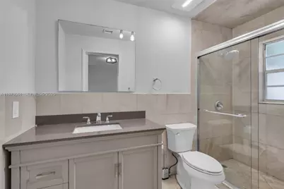 2934 W Trade Ave #B, Miami, FL 33133 - Photo 19