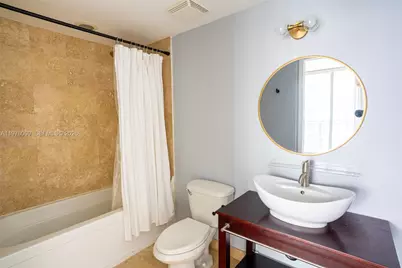 350 S Miami Ave #511, Miami, FL 33130 - Photo 13