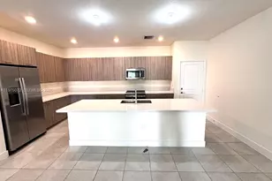 4609 NW 83rd Path, Doral, FL 33166 - Photo 5