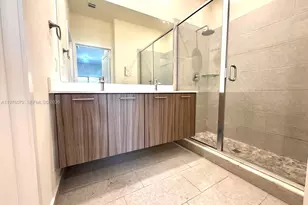 4609 NW 83rd Path, Doral, FL 33166 - Photo 21
