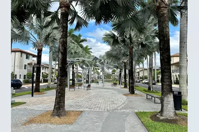 4609 NW 83rd Path #0, Doral, FL 33166 - Photo 29