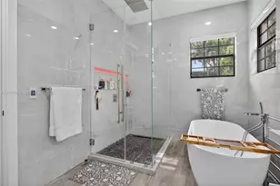 11174 NW 72nd Pl, Parkland, FL 33076 - Photo 33