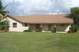 36995 SW 209th Ave, Homestead, FL 33034 - Photo 1