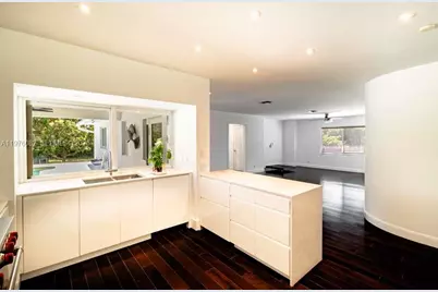 11030 SW 42nd Ct, Davie, FL 33328 - Photo 5