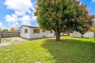 1005 W 36th Pl, Hialeah, FL 33012 - Photo 33