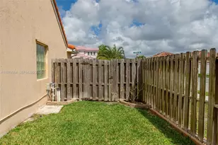 6618 Skipper Terrace, Margate, FL 33063 - Photo 27