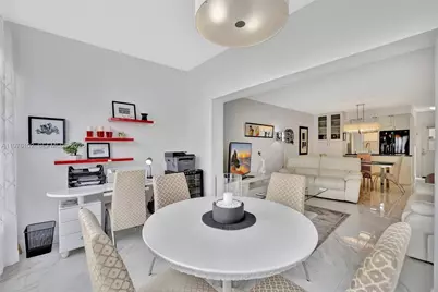 4705 NW 35th St #501, Lauderdale Lakes, FL 33319 - Photo 9