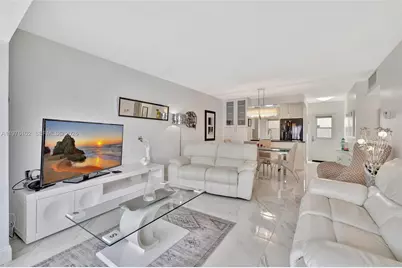 4705 NW 35th St #501, Lauderdale Lakes, FL 33319 - Photo 5