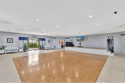 4705 NW 35th St #501, Lauderdale Lakes, FL 33319 - Photo 31