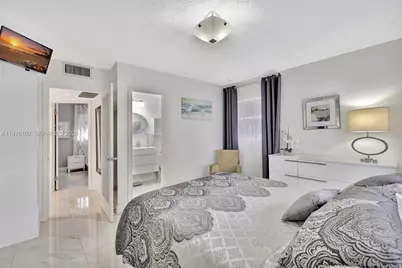 4705 NW 35th St #501, Lauderdale Lakes, FL 33319 - Photo 19