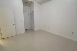 7661 NW 107th Ave, Doral, FL 33178 - Photo 9