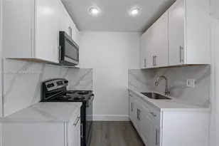 2410 NW 159th Terrace, Miami Gardens, FL 33054 - Photo 7