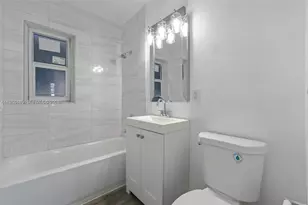 2410 NW 159th Terrace, Miami Gardens, FL 33054 - Photo 17