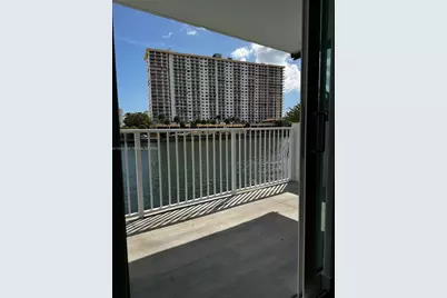 4000 NE 170th St #206, North Miami Beach, FL 33160 - Photo 3