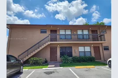 10046 Winding Lake Rd #201, Sunrise, FL 33351 - Photo 1