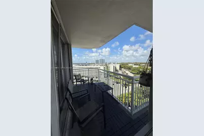 18011 Biscayne Blvd #805, Aventura, FL 33160 - Photo 13