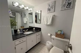 18011 Biscayne Blvd, Aventura, FL 33160 - Photo 7