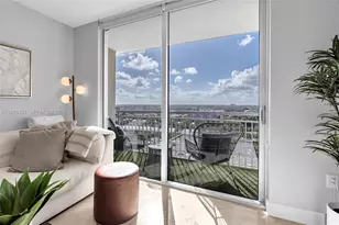 9066 SW 73rd Ct, Miami, FL 33156 - Photo 9