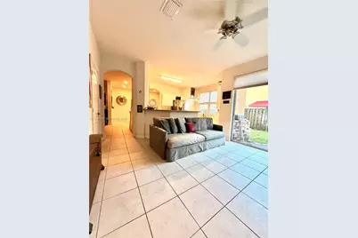 11010 NW 87th St, Doral, FL 33178 - Photo 9