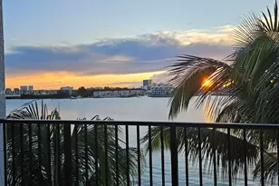 17100 N Bay Rd, Sunny Isles Beach, FL 33160 - Photo 27