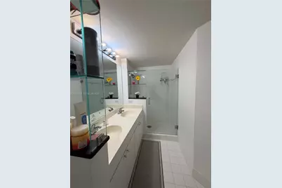 17100 N Bay Rd #1506, Sunny Isles Beach, FL 33160 - Photo 15