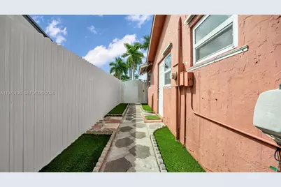 13971 SW 109th St, Miami, FL 33186 - Photo 27
