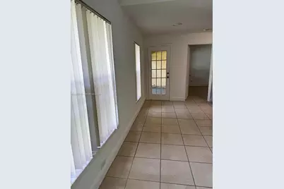 8735 NW 39th St #8735, Sunrise, FL 33351 - Photo 3