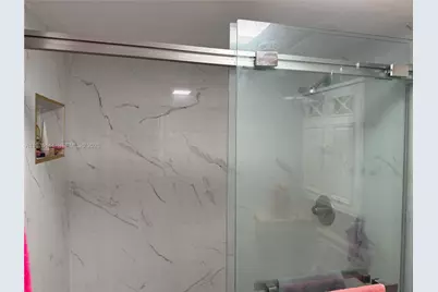 20170 NE 3rd Ct #6, Miami, FL 33179 - Photo 9