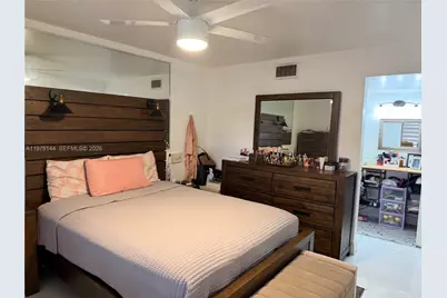 20170 NE 3rd Ct #6, Miami, FL 33179 - Photo 5