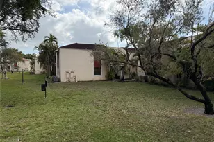 20170 NE 3rd Ct, Miami, FL 33179 - Photo 15