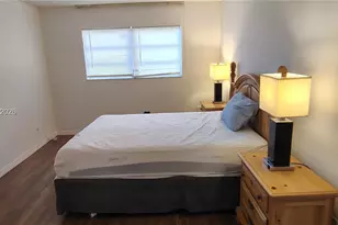 6090 NW 64th Ave, Tamarac, FL 33319 - Photo 9