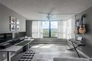 2766 S Carambola Cir S, Coconut Creek, FL 33066 - Photo 15