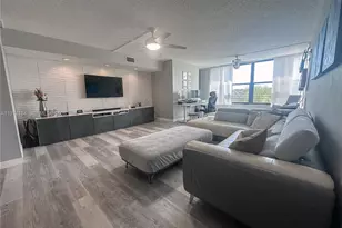 2766 S Carambola Cir S, Coconut Creek, FL 33066 - Photo 11