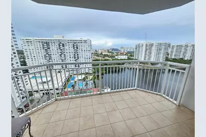 18081 Biscayne Blvd #1702, Aventura, FL 33160 - Photo 15