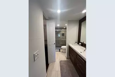 5533 Courtyard Dr #5533, Margate, FL 33063 - Photo 15