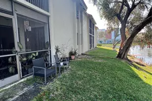 5533 Courtyard Dr, Margate, FL 33063 - Photo 3