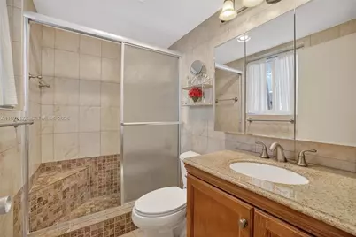 180 Isle Of Venice Dr #121, Fort Lauderdale, FL 33301 - Photo 39