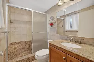180 Isle Of Venice Dr, Fort Lauderdale, FL 33301 - Photo 39