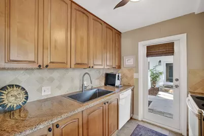 180 Isle Of Venice Dr #121, Fort Lauderdale, FL 33301 - Photo 23