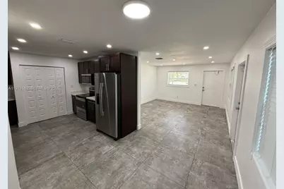 11801 SW 180th St, Miami, FL 33177 - Photo 3