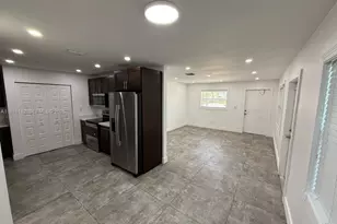 11801 SW 180th St, Miami, FL 33177 - Photo 3