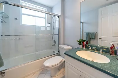 1547 Mariner Way #0, Hollywood, FL 33019 - Photo 29