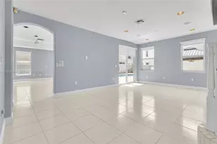 1547 Mariner Way, Hollywood, FL 33019 - Photo 9
