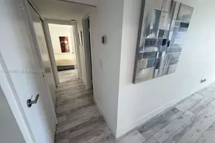 13499 Biscayne Blvd, North Miami, FL 33181 - Photo 3