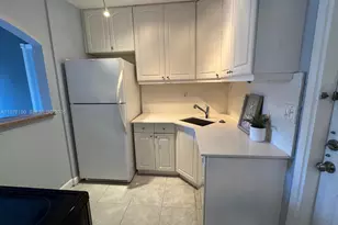 630 NE 15th Ct, Fort Lauderdale, FL 33304 - Photo 23