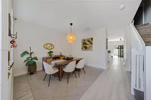 10589 W 33rd Ln, Hialeah, FL 33018 - Photo 5