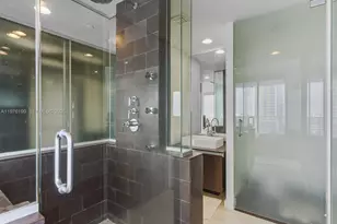 1040 Biscayne Blvd, Miami, FL 33132 - Photo 25