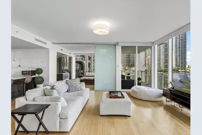 1040 Biscayne Blvd #1107, Miami, FL 33132 - Photo 5