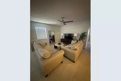 30 NE 26th St, Wilton Manors, FL 33305 - Photo 7