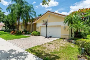 3967 Nighthawk Dr, Weston, FL 33331 - Photo 1